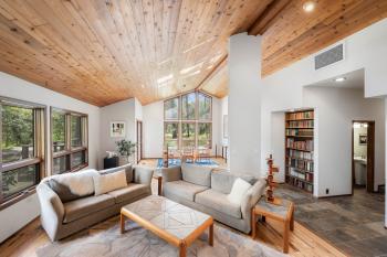 1355 White Oak Drive Image #2