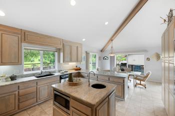 127 Mountain Meadow Road Image #8