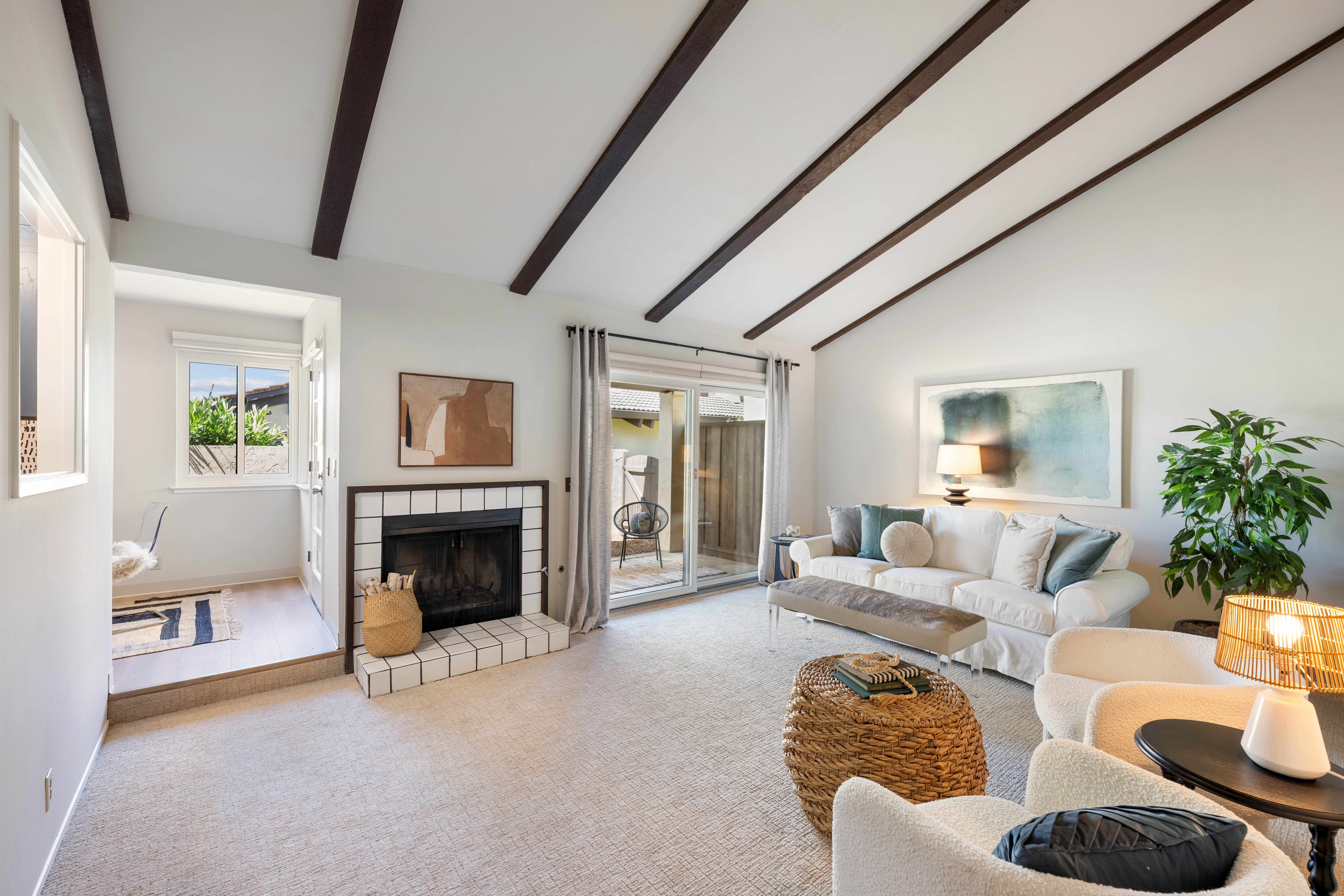 116 La Mancha Drive Image #1