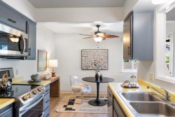 116 La Mancha Drive Image #4