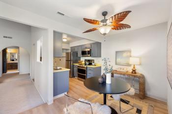 116 La Mancha Drive Image #3