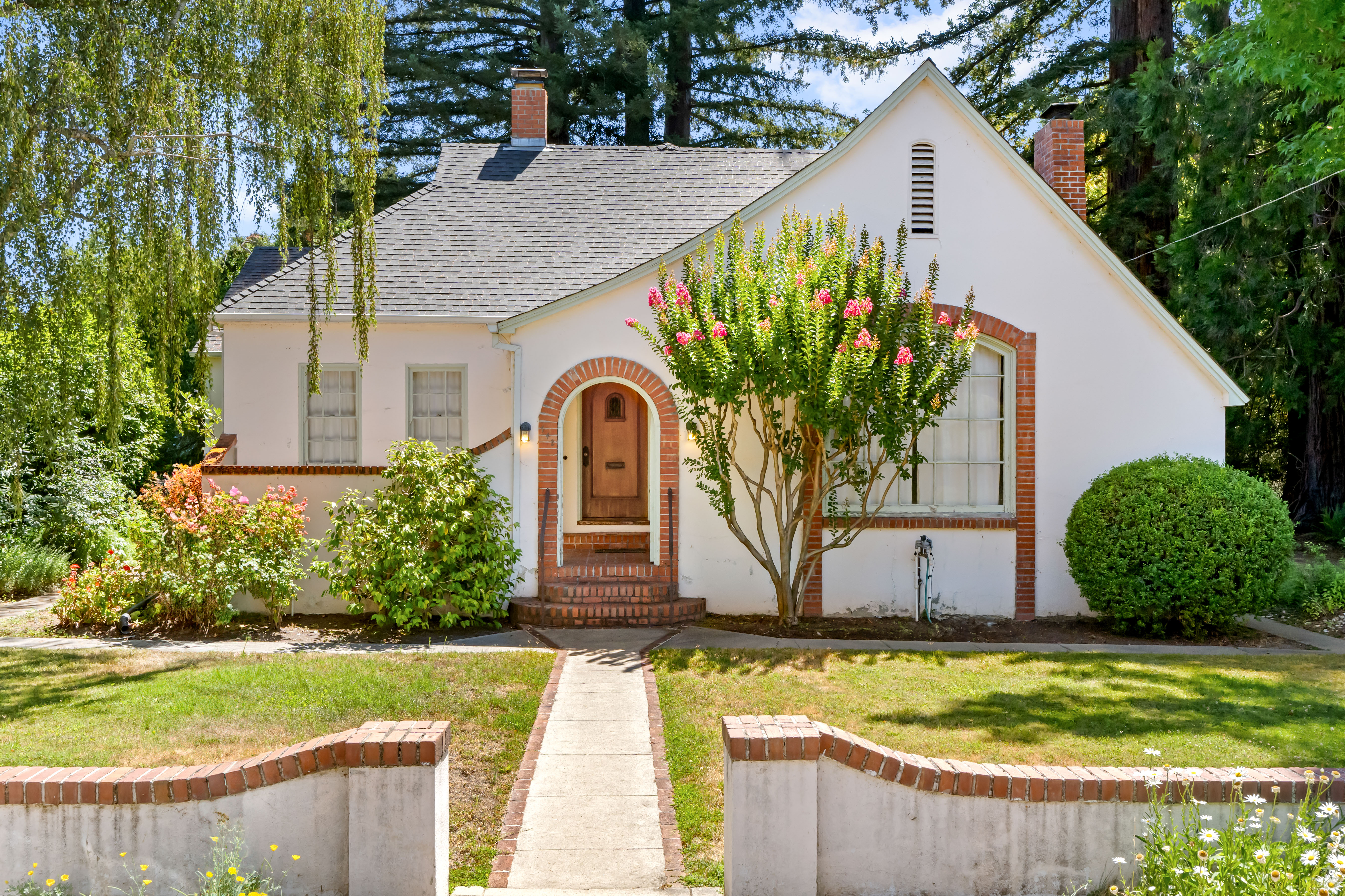 742 Austin Avenue Image #1
