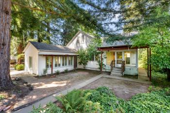 742 Austin Avenue Image #19