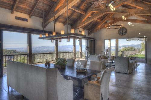 3736 Wood Valley Road Image #4
