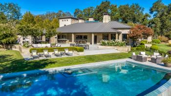 13200 ARNOLD DRIVE GLEN ELLEN CA swimming pool